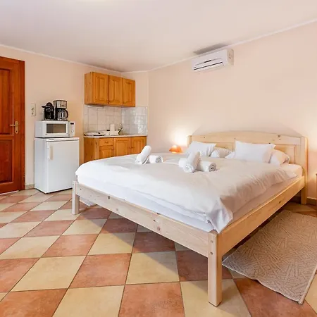 Apartament Varazsko