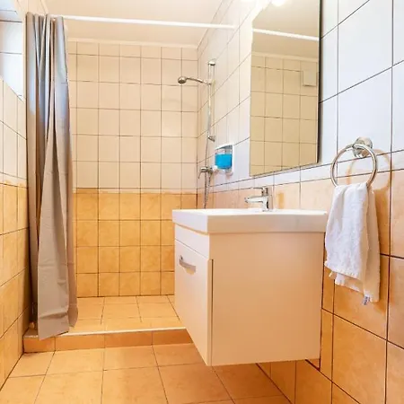 Varázskő Apartman *