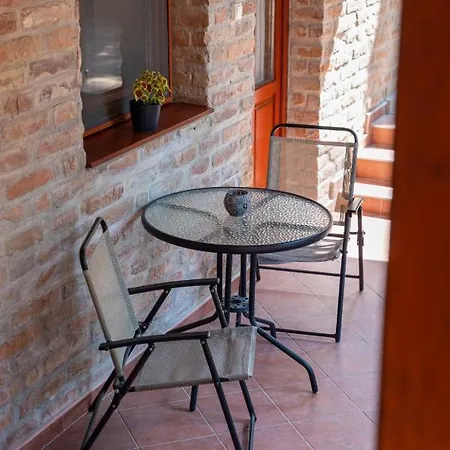 Varázskő Apartman *