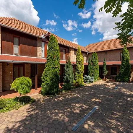 Varázskő Apartman Gyula