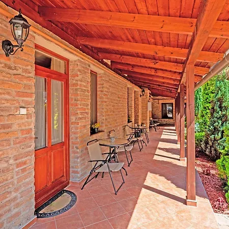 Varázskő Apartamento *