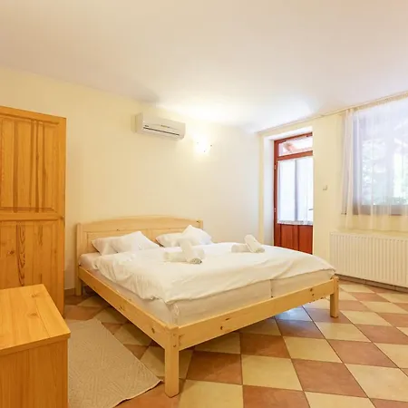 Varazsko Appartement Gyula